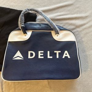 Delta 25th Anniversary tote